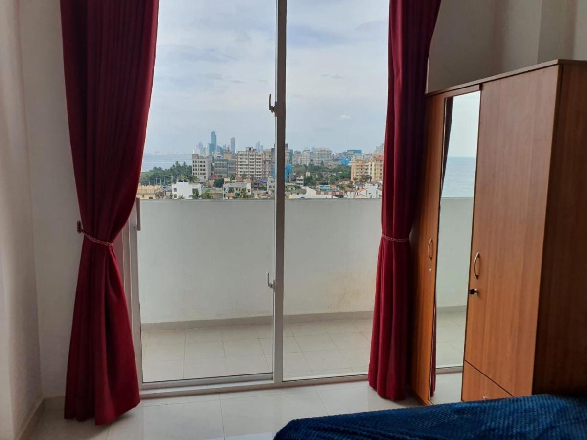 New 2 Bedroom Apartment, 100M Away From The Beach 마운트 라비니아 외부 사진